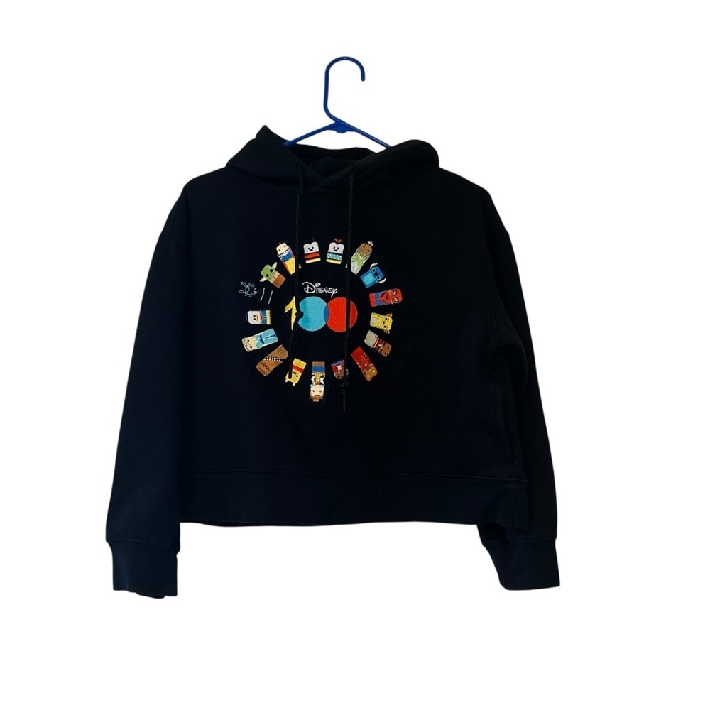 Disney 100 character Black cropped sweatshirt sz lg